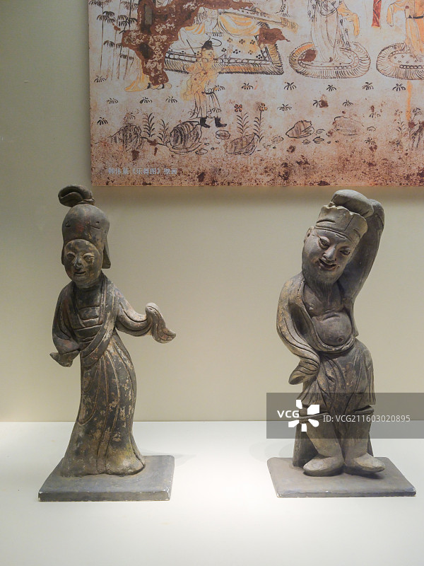 舞蹈陶俑 南唐·保大元年 1951年江苏江宁李昪陵出土 中国国家博物馆“古代中国基本陈列”图片素材