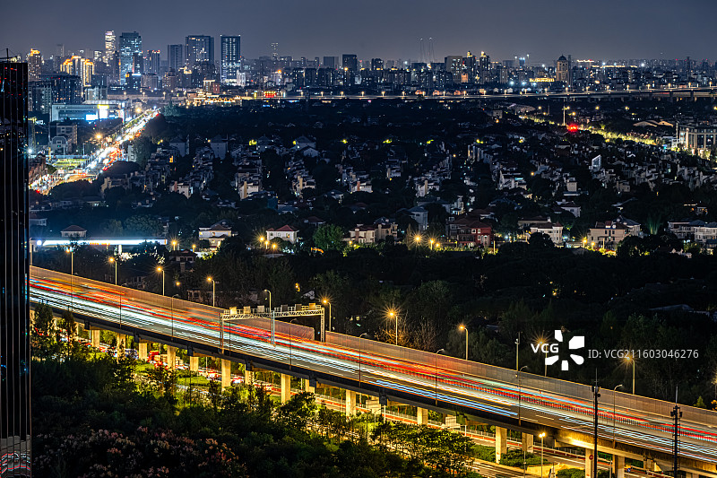 G60沪昆高速公路上海松江段长曝光夜景 长三角一体化 新桥镇九亭镇农村集体资产投资产业焕新城市界面图片素材
