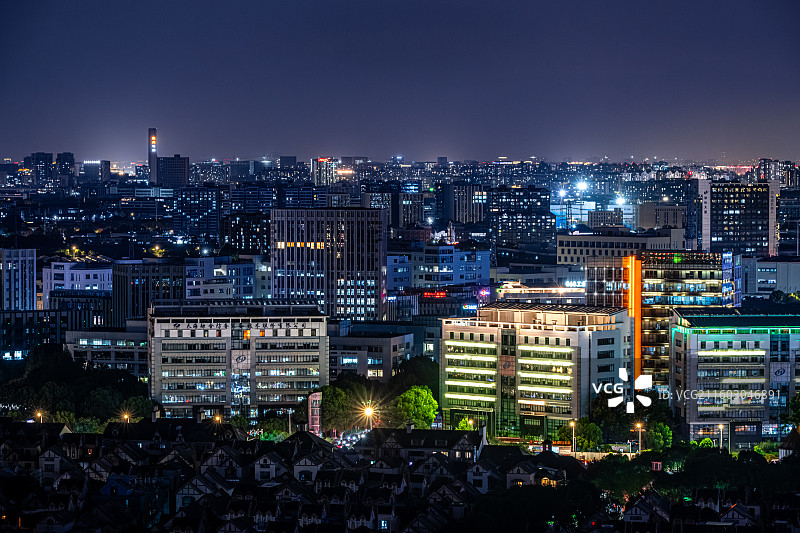 上海松江科技城 产业园区夜晚亮灯 漕河泾开发区松江高科技园 新桥镇九亭镇农村集体资产乡村振兴园区开发图片素材