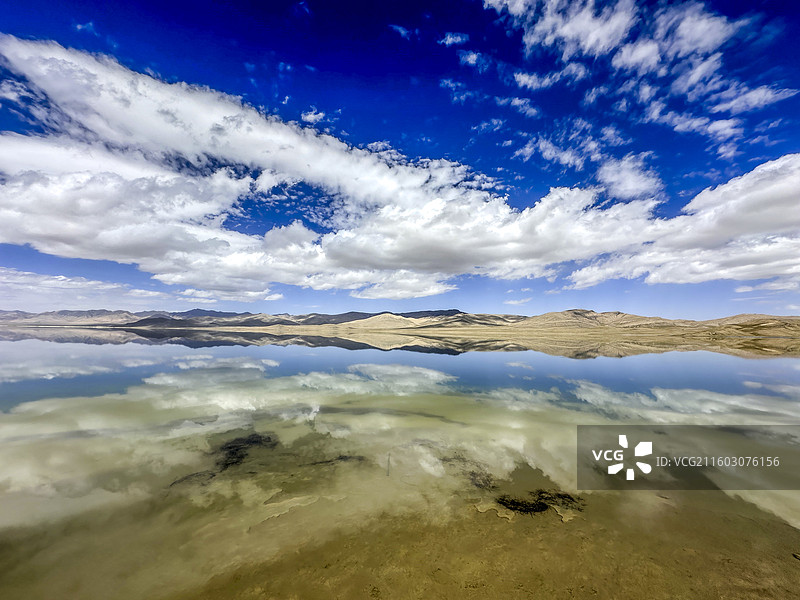 走进可可西里西王母瑶池线图片素材