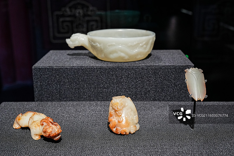 北京故宫博物院斋宫“玉出昆冈”展览现场及展品图片素材