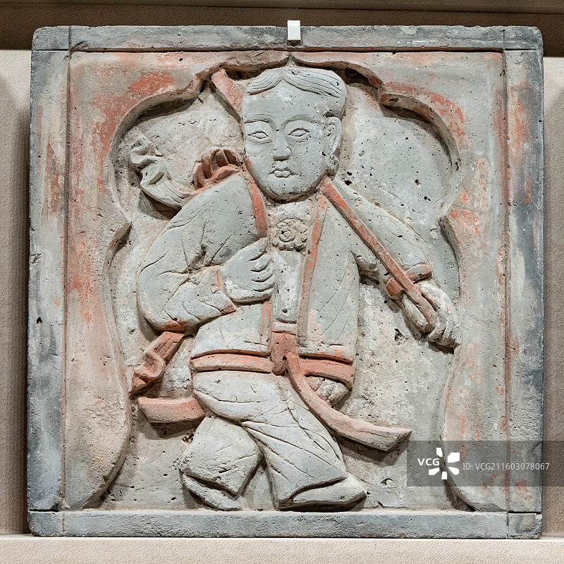 山西太原山西博物院戏曲故乡展厅童子 金 山西省侯马市大李金墓出土图片素材