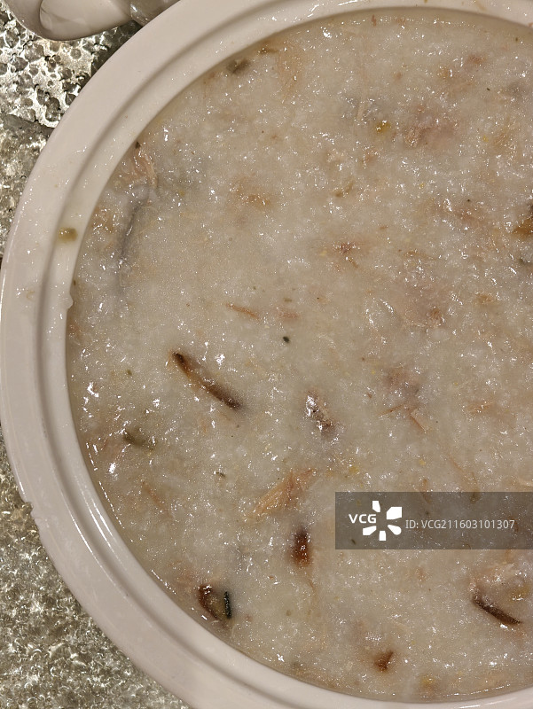 香港酒楼早茶美食-皮蛋瘦肉粥图片素材
