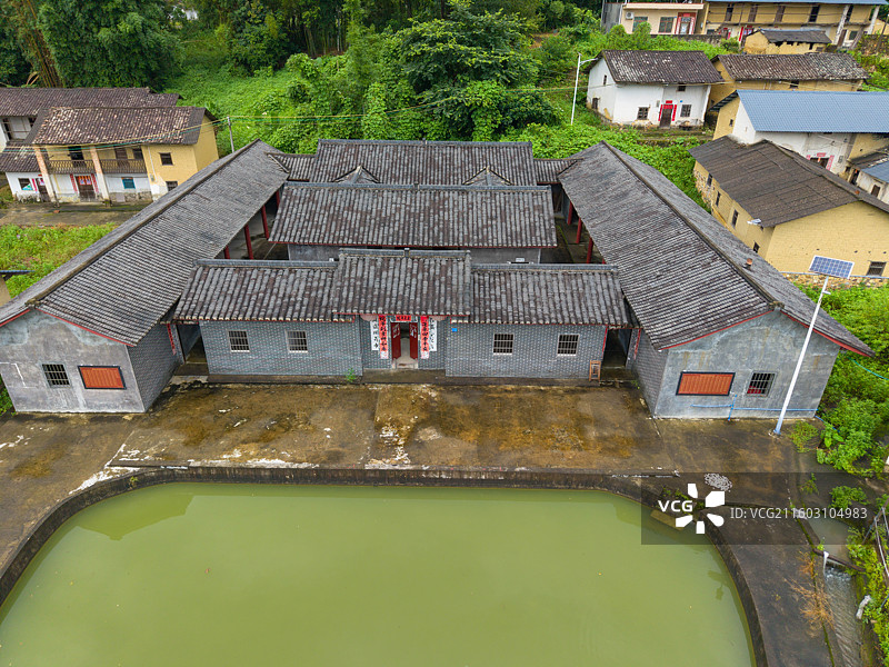 广东省惠州市龙门县，下底围，天堂山水库，生命之树，航拍自然风光！图片素材