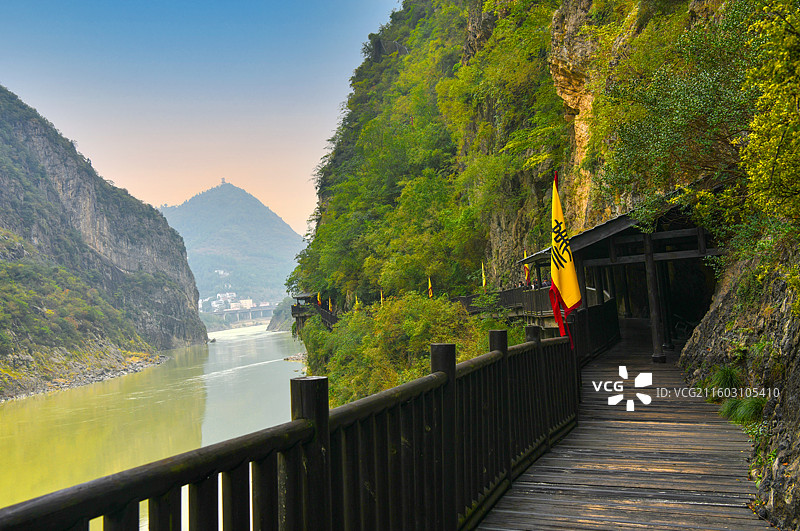 明月峡古栈道图片素材