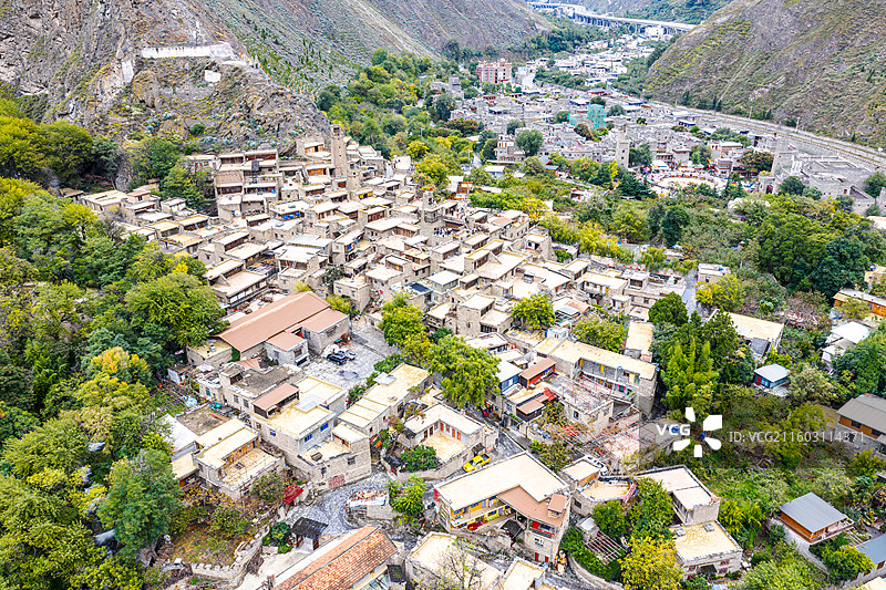 航拍四川理县桃坪羌寨图片素材