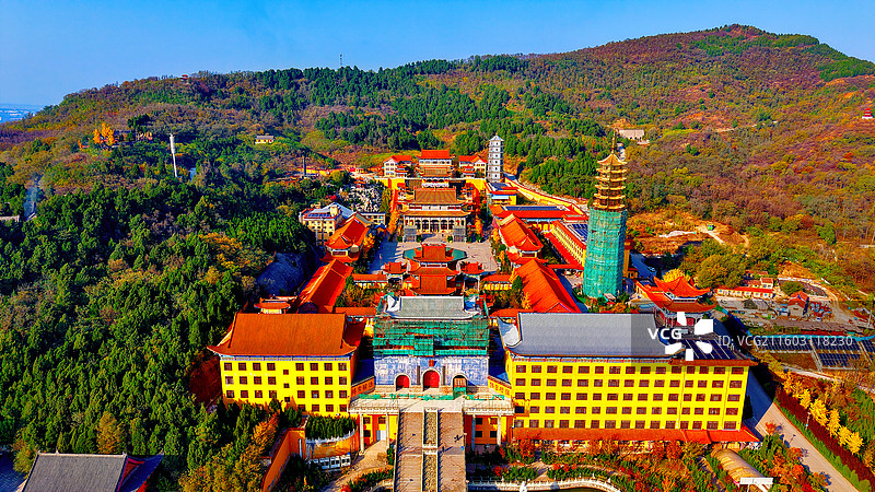 宏伟的博山正觉寺（拍摄于山东省淄博市博山区正觉寺）图片素材