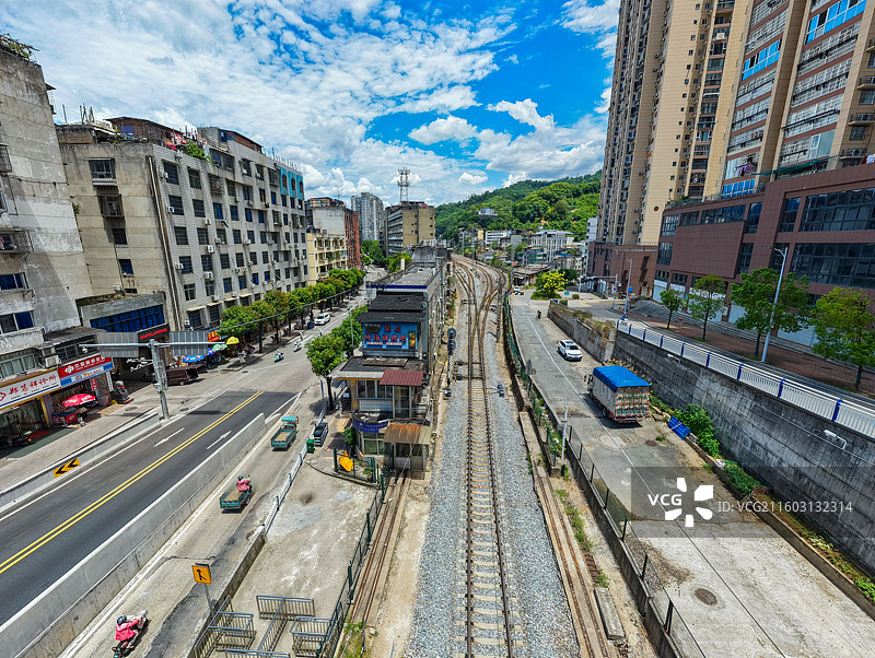 福建省南平市延平区，水南站，火车铁路，城市风光，航拍图片素材