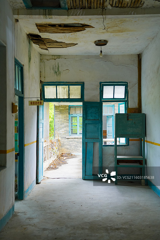 福建省南平市，乡村废弃医院图片素材