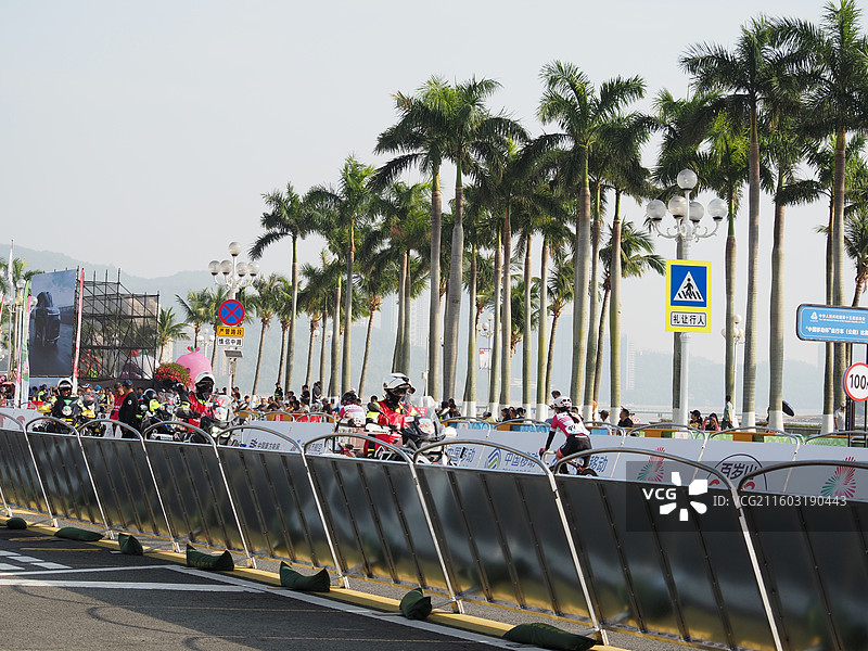 十五届全运会女子自行车公路赛图片素材