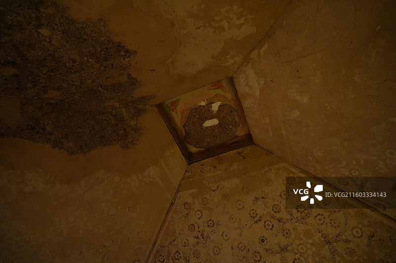 中国敦煌石窟保护研究基金会成立三十周年敦煌文化艺术公益展 藏经洞 洞窟 复制品图片素材