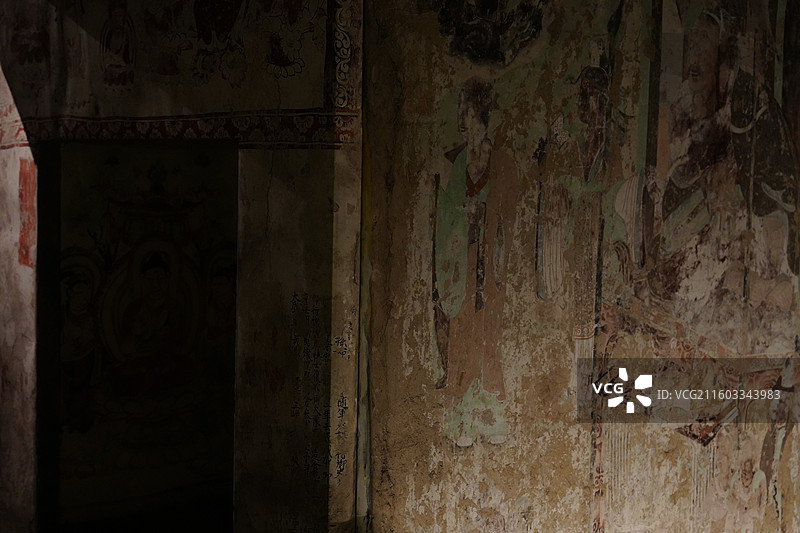 中国敦煌石窟保护研究基金会成立三十周年敦煌文化艺术公益展 藏经洞 洞窟 复制品图片素材