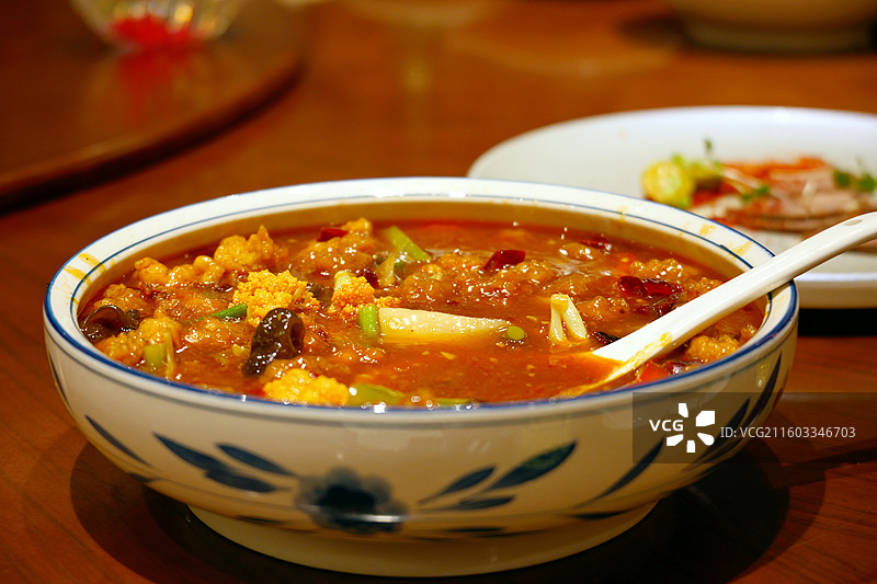 甘肃天水地方特色美食酸辣里脊特写图片素材