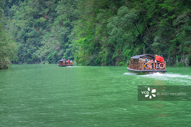长江三峡 游船 游轮 自然风光图片素材