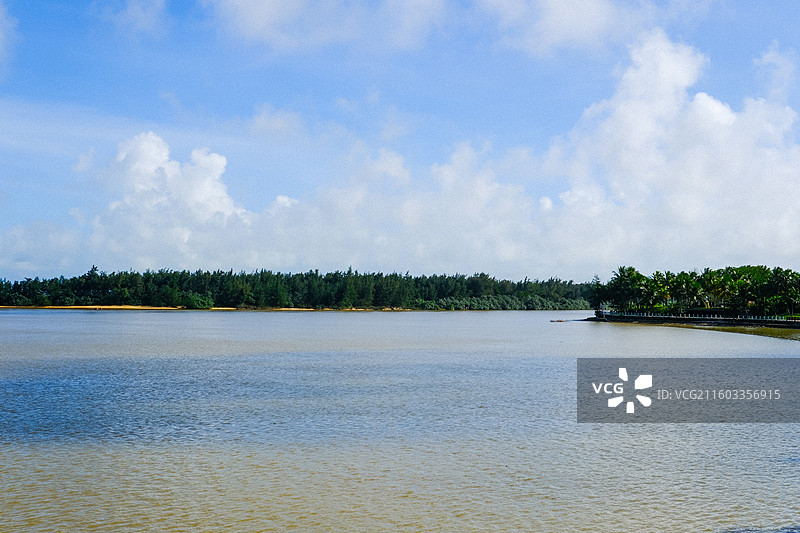 中国海南省琼海市博鳌亚洲论坛主会场大楼，博鳌亚洲论坛国际会议中心，博鳌东屿岛国家级旅游度假区图片素材