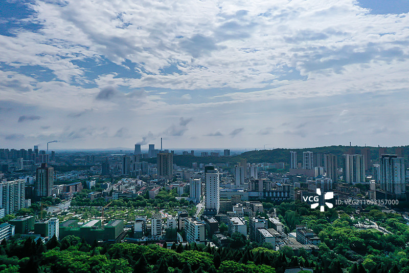 在湖北荆门象山山麓鸟瞰城区景色图片素材