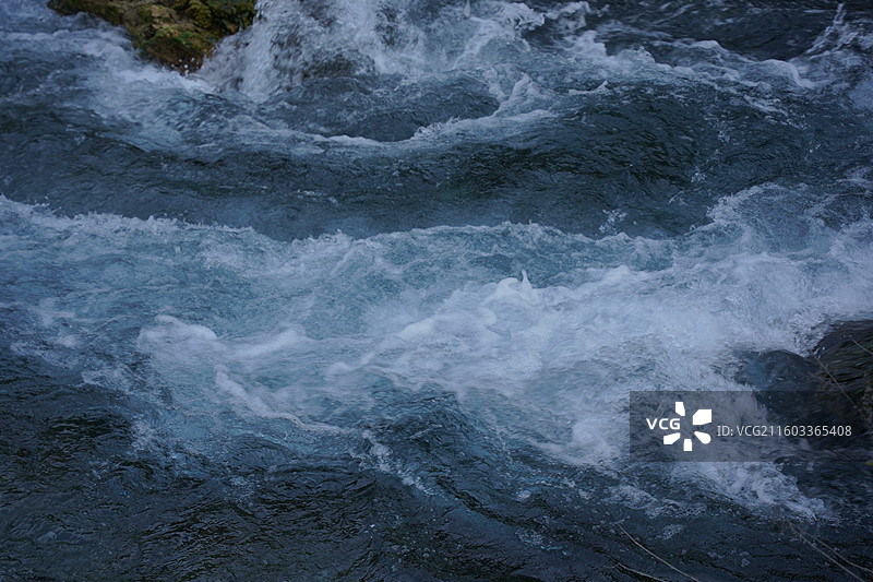四川九寨沟双龙海瀑布图片素材