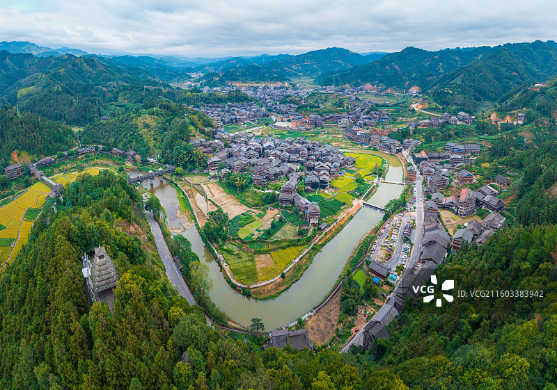 航拍程阳八寨美丽乡村图片素材