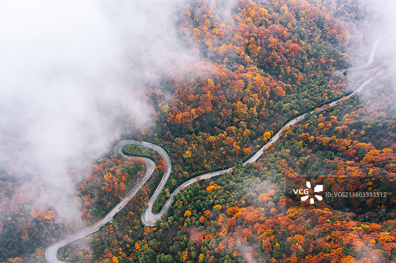 秋天秦岭风光图片素材