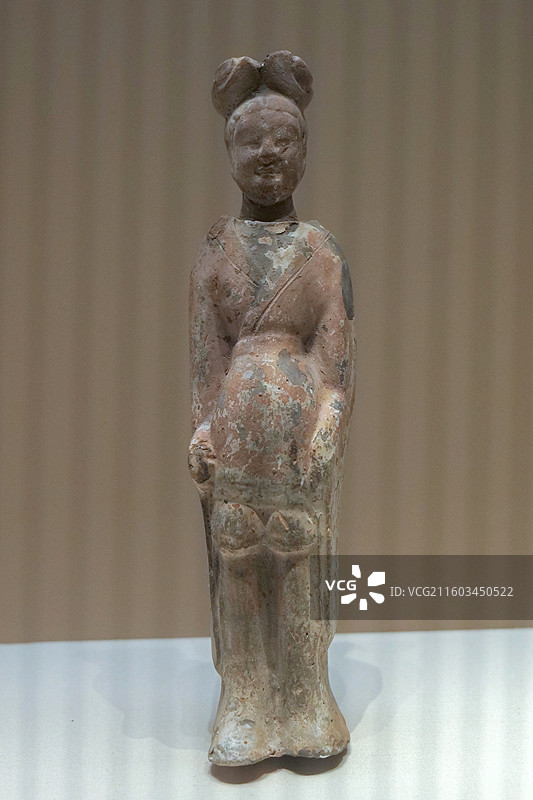 袴褶服陶女俑 北齐 1955年山西太原圹坡出土 中国国家博物馆“古代中国基本陈列”图片素材