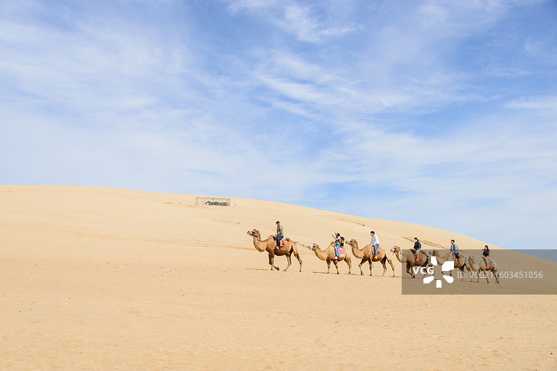 内蒙古赤峰翁牛特旗乌丹镇玉龙沙湖图片素材