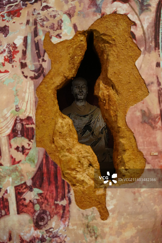 展览 复原 敦煌 藏经洞 佛像 残破 复制品图片素材