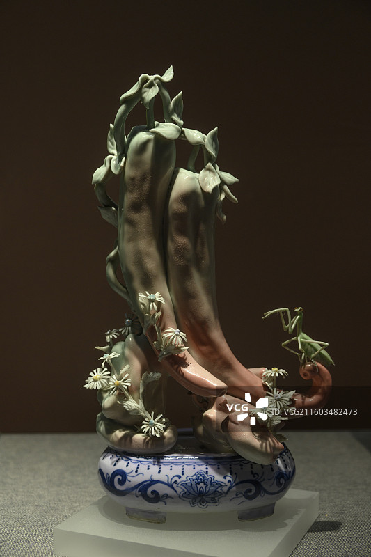 景德镇陶瓷博物馆陶瓷雕塑图片素材