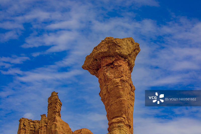 克孜尔红石林图片素材