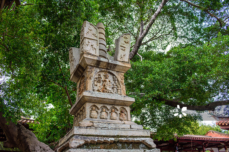 福建泉州开元寺一景，石雕佛塔。图片素材