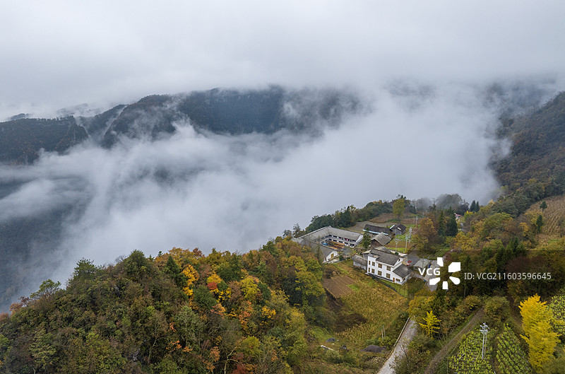 恩施新塘双河秋色图片素材