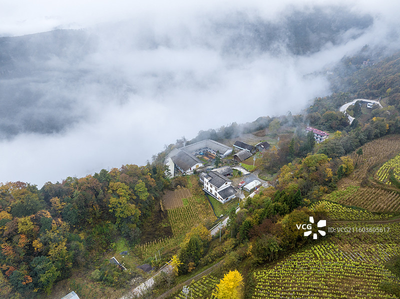 恩施新塘双河秋色图片素材