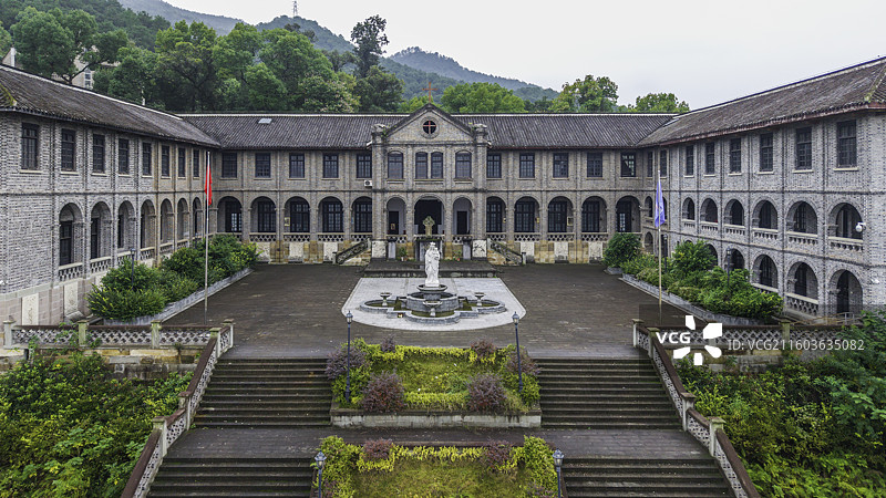 重庆南山慈母堂航拍视角图片素材