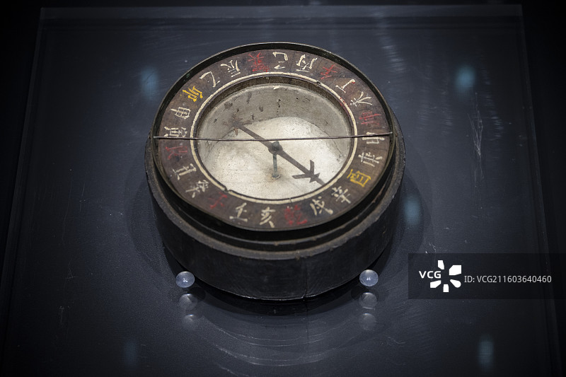 中国古代航海罗盘图片素材