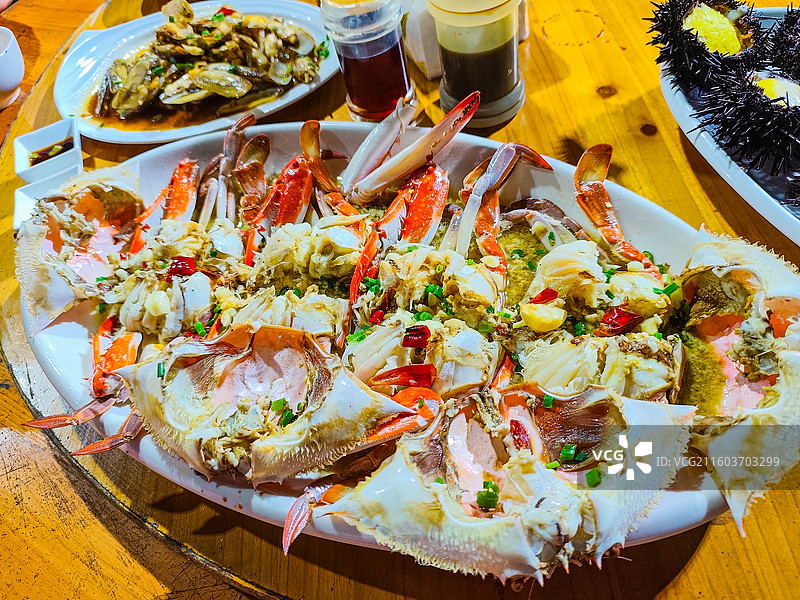 舟山小海鲜美食清蒸梭子蟹白蟹图片素材