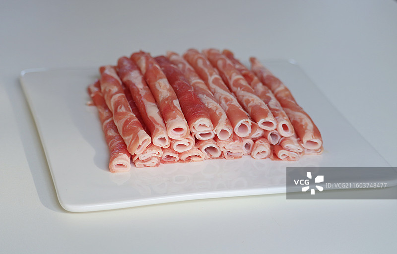 盘子上的羊肉卷图片素材
