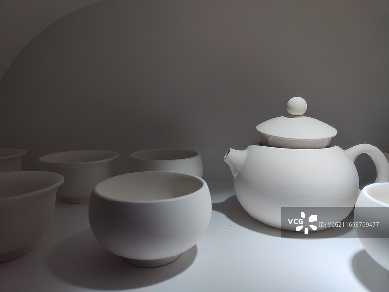 手工素坯茶具图片素材