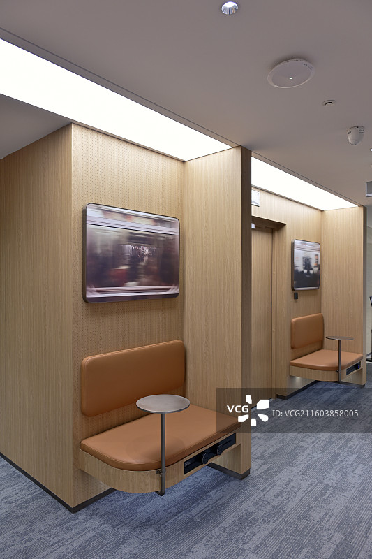 车厢式办公环境图片素材