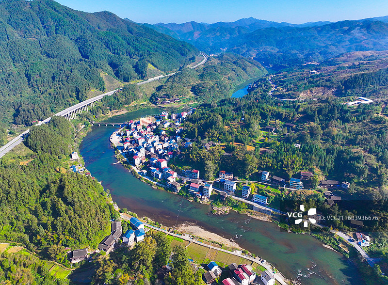 贵州锦屏稳江村初冬风光图片素材