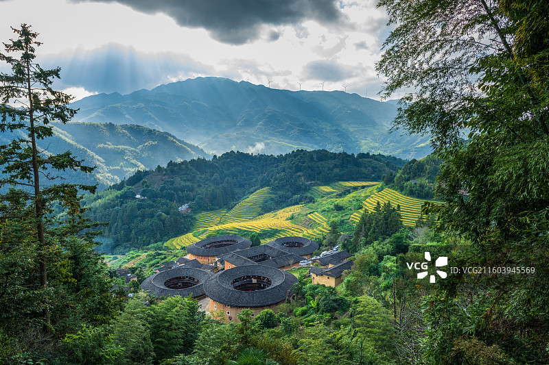 福建南靖田螺坑土楼图片素材