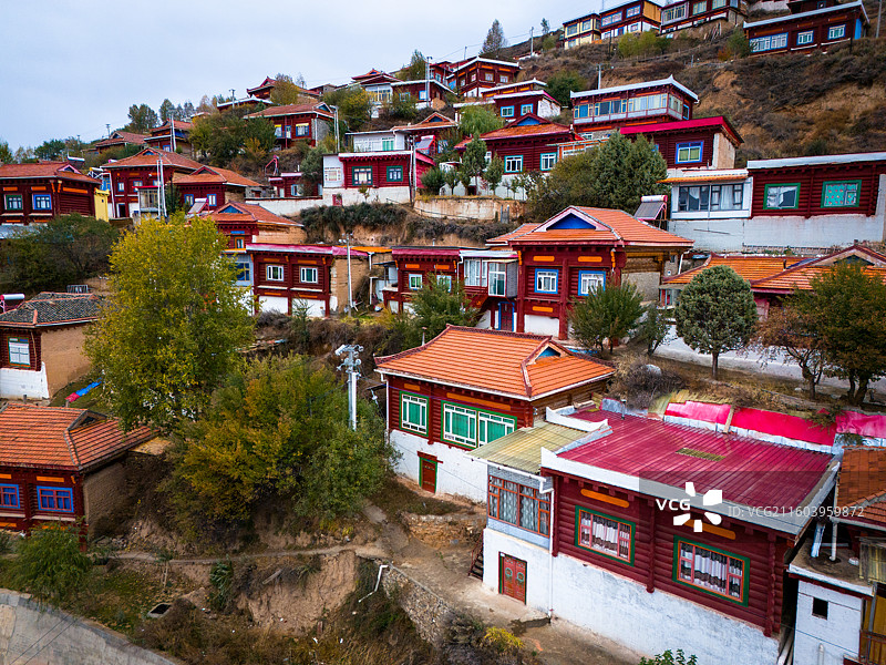 四川省甘孜州炉霍县寿灵寺航拍图片素材