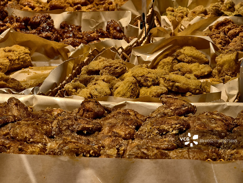 多样风味炸鸡陈列图片素材