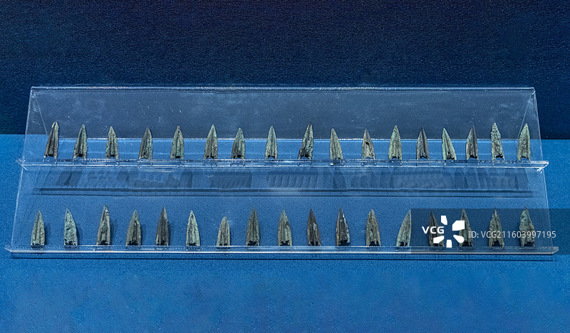 辽宁省沈阳博物馆“沈阳历史陈列”：铜镞（东周，于洪区郑家洼子出土）图片素材