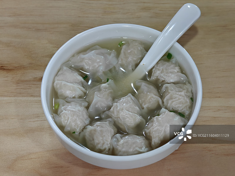 沙县小吃-扁肉，又名“扁食”图片素材