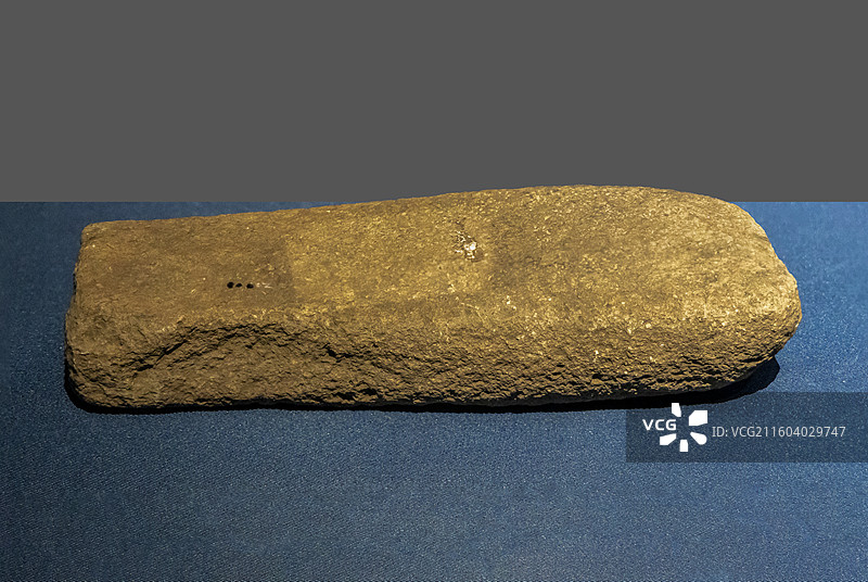 辽宁省沈阳博物馆“沈阳历史陈列”：磨石（新乐文化，皇姑区新乐遗址出土）图片素材