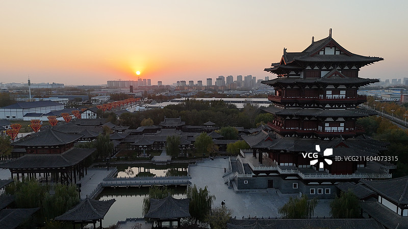 邯郸大名石刻博物馆宋街天镜阁落日图片素材