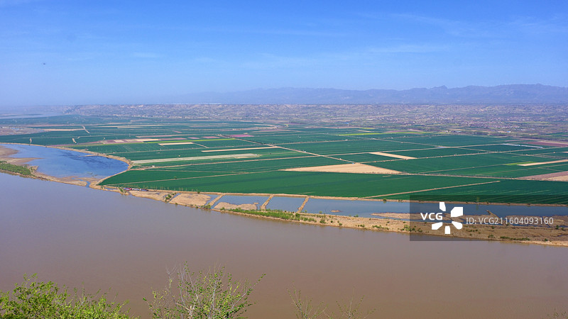河南灵宝东寨黄河古道春日农田景观图片素材
