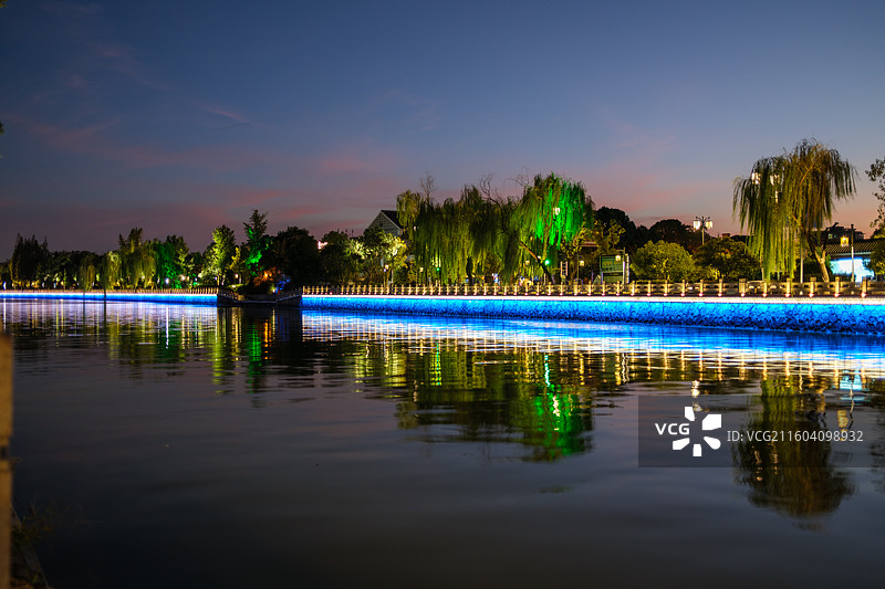 扬州东关街街道夜景图片素材