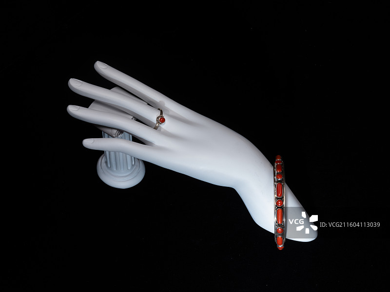 尼泊尔藏式首饰 00001 ～ 红珊瑚戒指 手镯图片素材