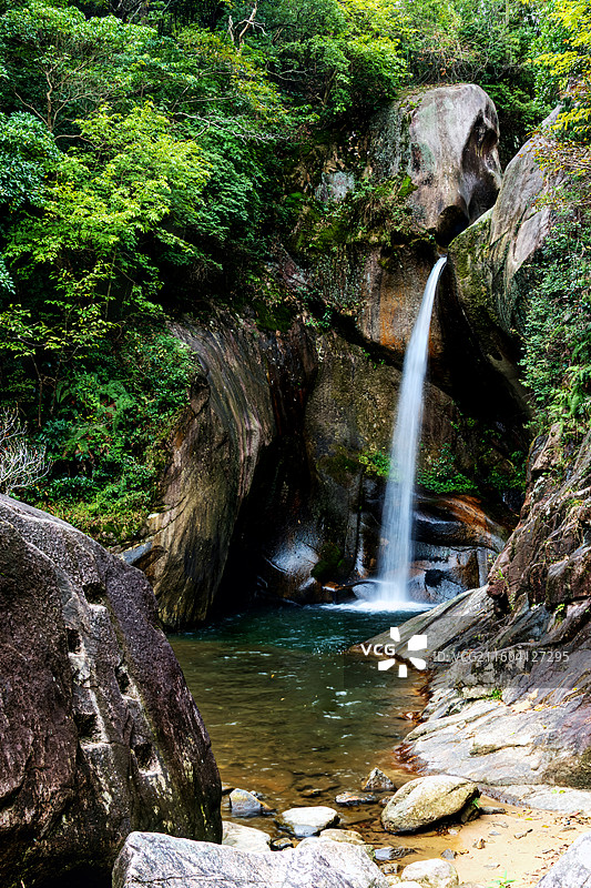 天台山石梁飞瀑图片素材