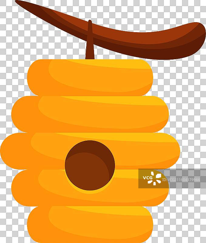 悬挂在树枝上的木制蜂箱，带有圆形图片素材